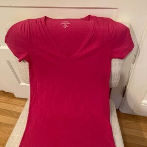 J. Crew Women's V-Neck vibrant Pink Tee